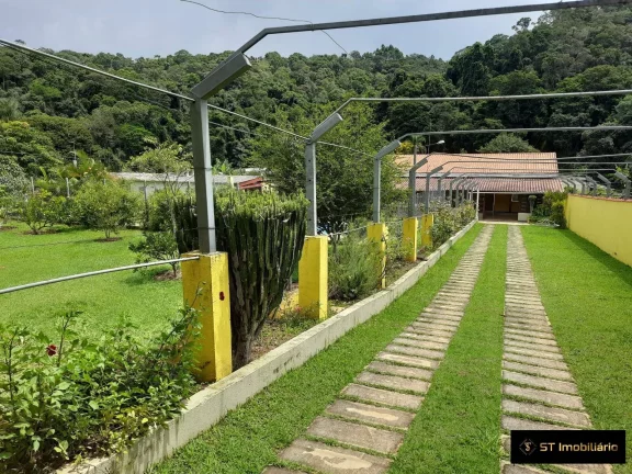 Imagem Bela Chácara à venda em Mairiporã com lago - 2.775m² por R$780 mil!