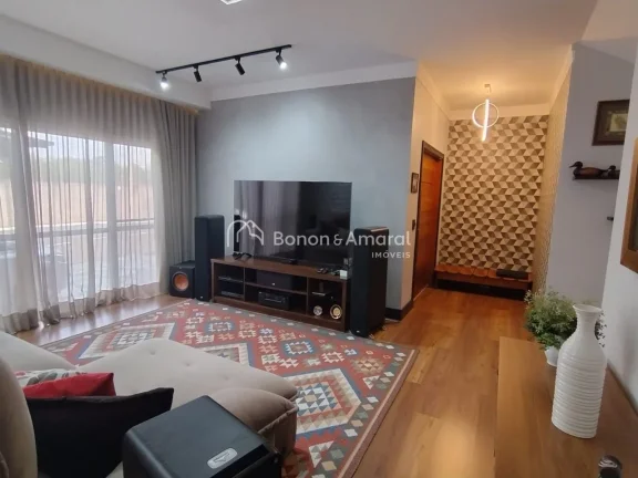 Imagem ...#34;Conforto e Lazer: Linda Casa em Condomínio com Suítes e Área de Lazer Completa!...#34;