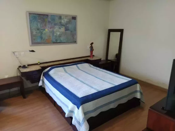 Imagem Casa duplex à venda, 9 quartos, 1 suíte, 5 vagas, Condomínio Belvedere - ESMERALDAS/MG