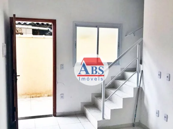 Imagem Sobrado com 2 dormitórios à venda por R$ 200.000,00 - Jardim Anhangüera - Praia Grande/SP