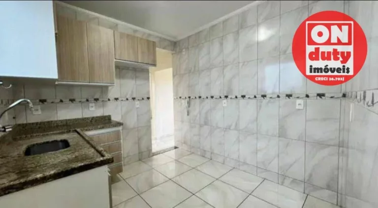 Imagem Apartamento com 2 dormitórios à venda, 60 m² por R$ 345.000,00 - Encruzilhada - Santos/SP