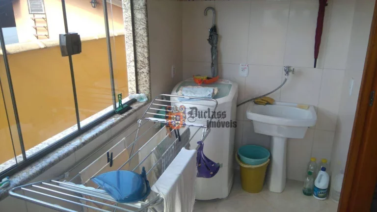 Imagem Lindo Sobrado em Joanópolis - Condomínio na Beira da Represa