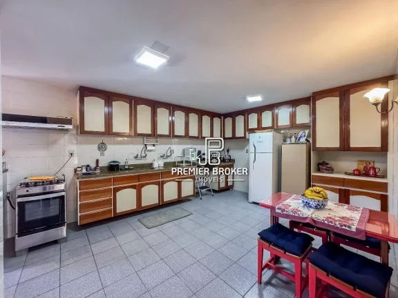 Imagem Apartamento à venda, 210 m² por R$ 1.290.000,00 - Agriões - Teresópolis/RJ