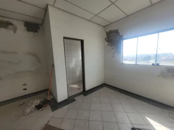 Imagem Sala para alugar, 175 m² por R$ 3.674,90/mês - Vila Lúcia - Poá/SP