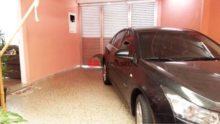 Imagem Sobrado à venda 3 Quartos, 2 Vagas, 150M², Cerâmica, São Caetano do Sul - SP