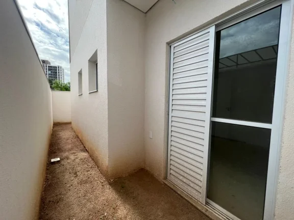 Imagem Apartamento Garden com Quintal no Parque Campolim, Condomínio JR Campolim