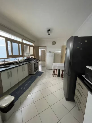 Imagem Casa Duplex no Salgado Filho: Espaço, Conforto e Luxo - Confira!