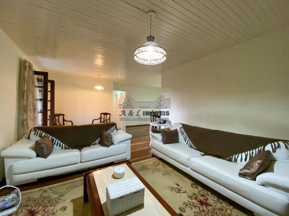 Imagem Apartamento à venda em Campos do Jordão – Com 106m2, área de lazer completa
