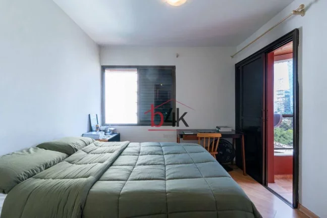 Imagem Apartamento com 4 quartos, 151m² à Venda na Vila Olimpia - SP