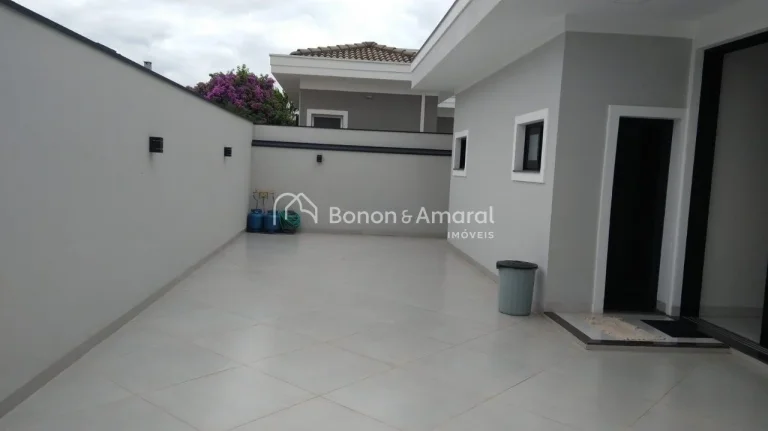 Imagem Casa de condomínio a venda em Paulinia!

condomínio Vila Lobos um dos mais requisitados da região...