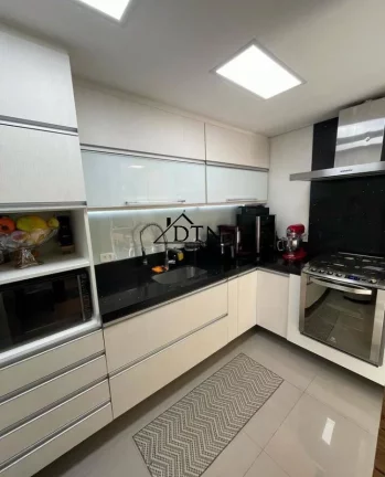 Imagem Casa em condomínio - 3 dormitórios, 1 suíte, 2 vagas Imagem Casa em condomínio - 3 dormitórios, 1 suíte, 2 vagas