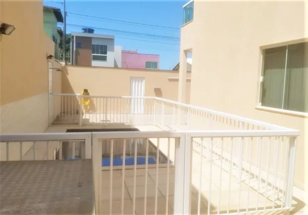 Imagem Casa Duplex a Venda no Bairro Itapebussú Guarapari 3 Quartos (1 Suíte) Sala de Jantar Sala de Tv Com Área De Lazer Piscina Churrasqueira Espaço Gourme
