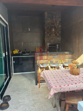 Imagem Oportunidade Imperdível: Casa à Venda no Portal das Alamedas, Franco da Rocha-SP! 3 Quartos, 1 Suíte, 3 Salas, 2 Vagas de Garagem e 218,21 m².