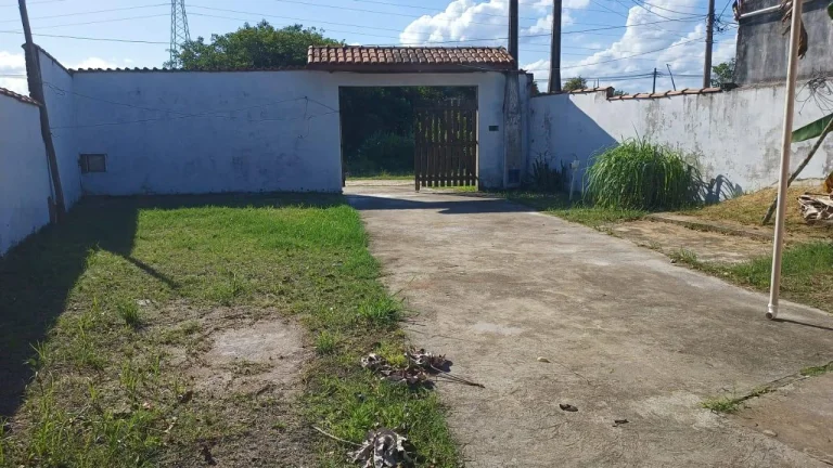 Imagem Casa para Venda em Itanhaém, Jardim das Palmeiras, 2 dormitórios, 2 banheiros, 6 vagas