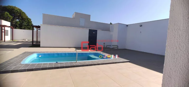 Imagem Casa com 2 dormitórios à venda, 85 m² por R$ 265.000,00 - Rasa - Armação dos Búzios/RJ