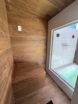 Imagem Casa de Alto Padrão no Jardim Boa Vista: Luxo e Conforto Próximo à Praia do Morro
Descubra esta c...