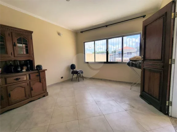 Imagem Sobrado à venda com 3 quartos, sendo 1 suíte, em Butantã, São Paulo - SP