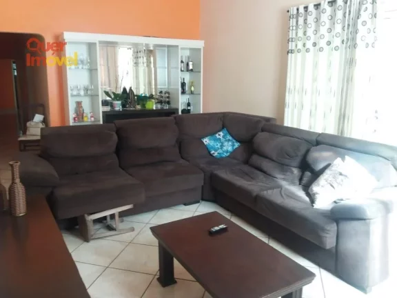 Imagem Imperdível: Casa à venda em Ribeirão Preto-SP, Vila Tibério. 3 quartos, 1 sala, 2 banheiros, garagem e 166,31m².