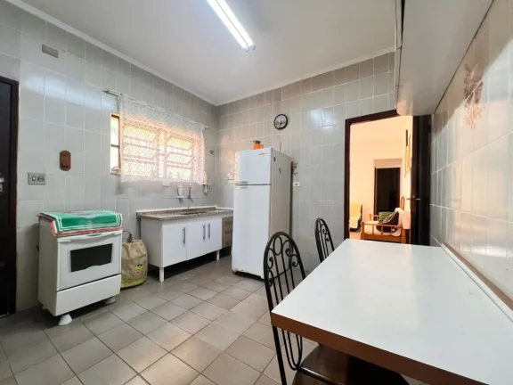 Imagem Casa para Venda em Praia Grande, Maracanã, 2 dormitórios, 1 suíte, 1 banheiro, 4 vagas