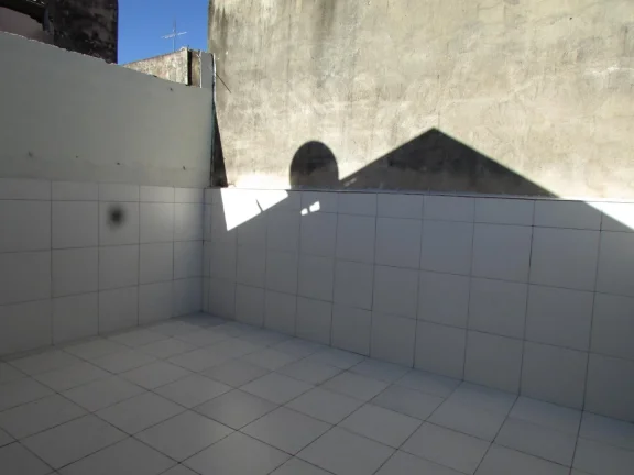 Imagem  
 2 quartos Banheiro social Cozinha  Sala Lavanderia  Quintal 2 garagens - Atual.07-01-26