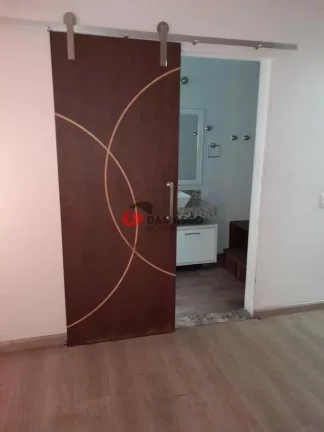 Imagem Sobrado para locação, 3 Quartos, 3 Suítes, 4 Vagas, Vila Floresta, Santo André, SP