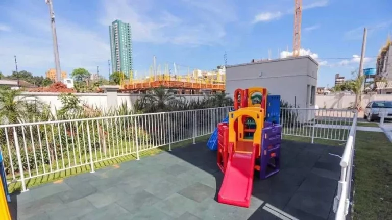Imagem Lindo Apartamento de 2 quartos em Novo Hamburgo com móveis Planejado e sacada com churrasqueira.