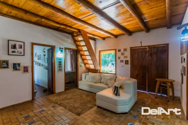 Imagem Chácara maravilhosa com 7 dormitórios à venda por R$ 2.400.000,00 - Cunhupã - Rio Negro/PR