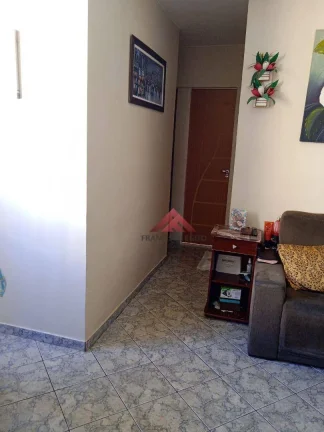 Imagem Apartamento com 2 dormitórios à venda, 55 m² por R$ 200.000,00 - Alcântara - São Gonçalo/RJ