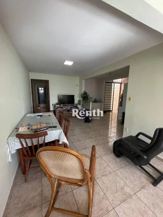 Imagem Casa com 3 dormitórios à venda, 165 m² por R$ 580.000,00 - Bela Vista - Rio Claro/SP