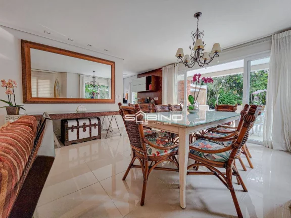 Imagem Belíssima Casa à venda com 5 Dormitórios 5 Suítes 330m² de área útil, na Riviera de São Lourenço - Bertioga SP