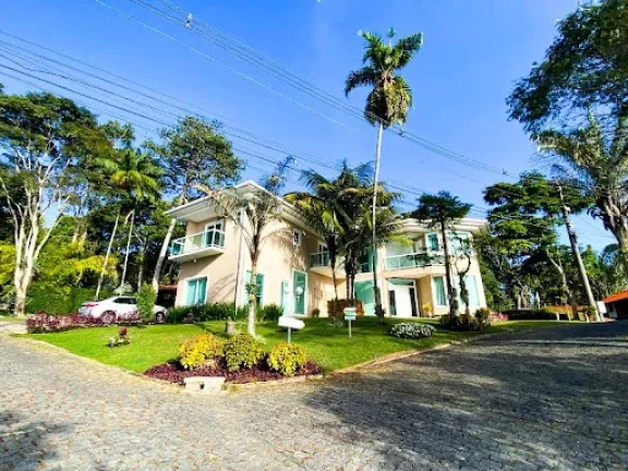 Imagem Casa à venda, 242 m² por R$ 1.800.000,00 - Vargem Grande - Teresópolis/RJ