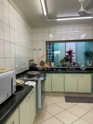 Imagem Casa à venda no bairro Jardim Santa Helena - Mogi Mirim/SP