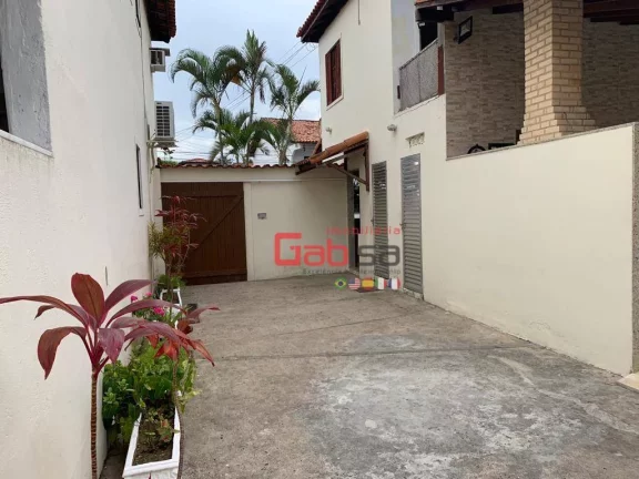 Imagem Casa com 2 dormitórios à venda, 90 m² por R$ 490.000,00 - Portinho - Cabo Frio/RJ