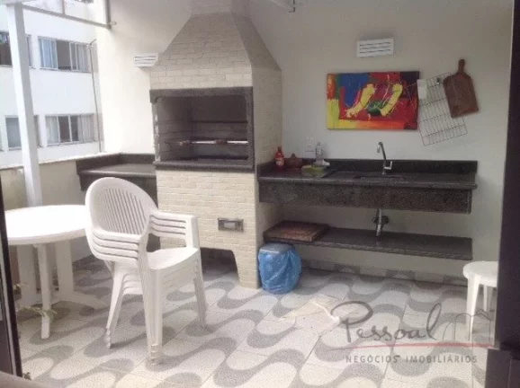 Imagem Cobertura plana, muito espaçosa, posição solar norte. Sala de tv, ampla sala de estar/jantar, ár...