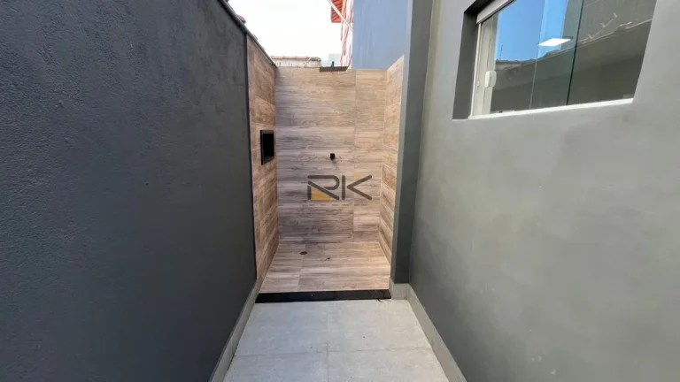 Imagem SOBRADO NO ITAGUÁ 2 dormitórios,3 banheiros,sala de estar e varanda gourmet com cozinha integrada