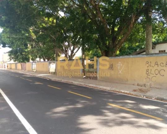 Imagem Terreno com 3.875,45 m² Em Camboriu na região Central Excelente opção para construção e para i...