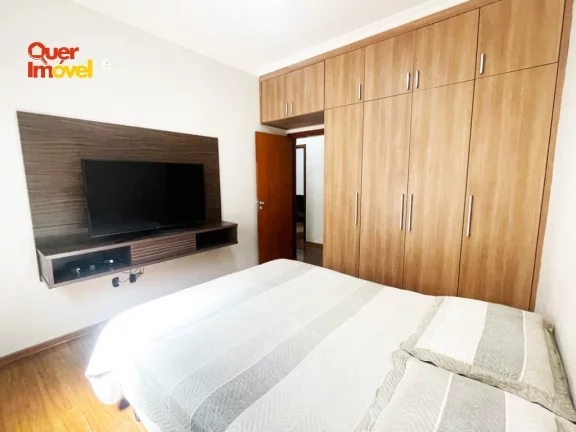 Imagem Casa à Venda no Jardim Anhangüera, Ribeirão Preto-SP: 3 Quartos, 1 Suíte, 1 Sala, 4 Banheiros, 6 Vagas de Garagem, 380m²!