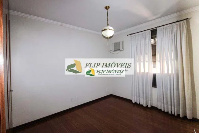 Imagem More em um apartamento com 207 m², 4 suítes, 2 vagas de garagem no miolo do Cambuí - Campinas - SP