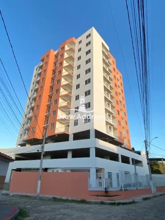 Imagem Apartamento com 2 quartos e varanda em prédio novo com piscina, salão de festas e churrasqueira