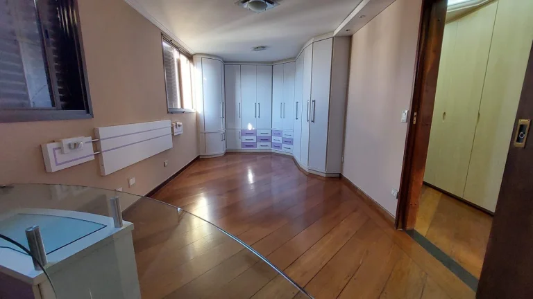 Imagem Apartamento a venda cobertura no Juvevê.4 dormitórios.360 m2