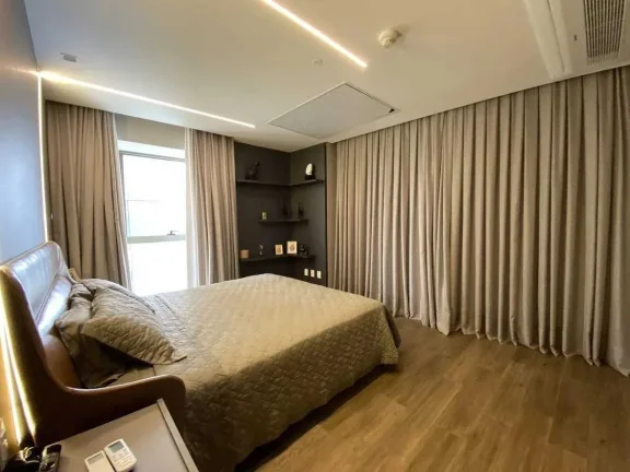 Imagem Apartamento mobiliado com 5 dormitórios sendo 4 suítes e 3 vagas de garagem em Balneário Camboriú