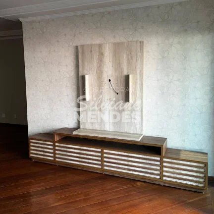 Imagem Oportunidade! Apartamento 148 m² com 4 dorms. (3 suítes) bem localizado