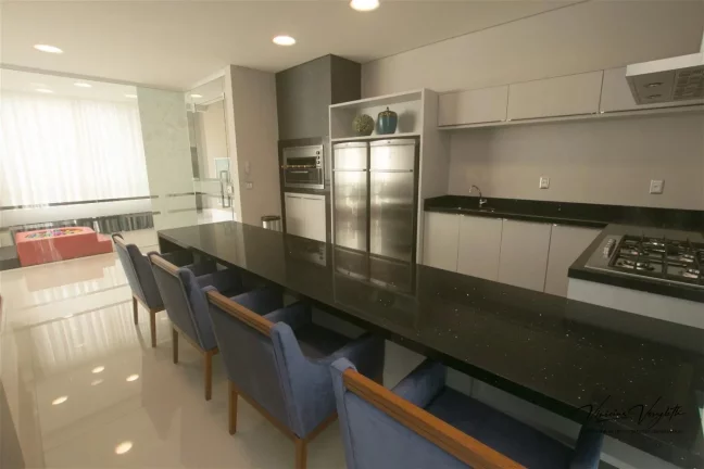 Imagem Apartamento 3 dormitórios para Venda em Balneário Camboriú / SC no bairro Centro