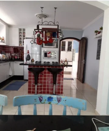 Imagem Casa em Aldeia da Serra - 297m²