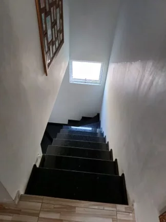 Imagem Sobrado com 2 dormitórios à venda, 64 m² por R$ 380.000,00 - Vila Colorado - Suzano/SP