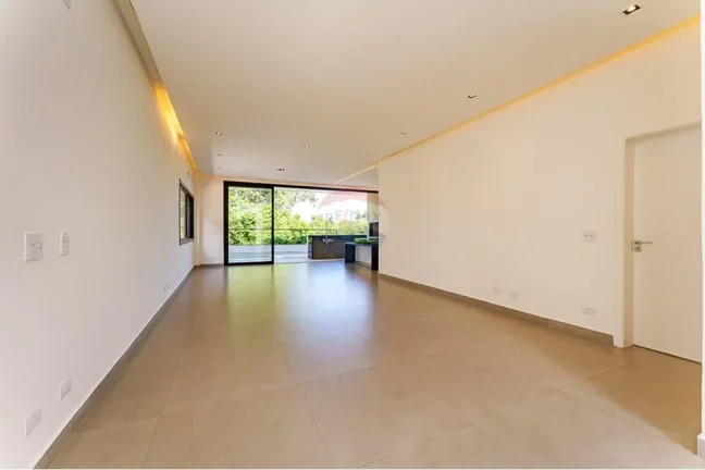 Imagem Sobrado Novo, 5 Suítes, Condomínio São Paulo II, Cotia