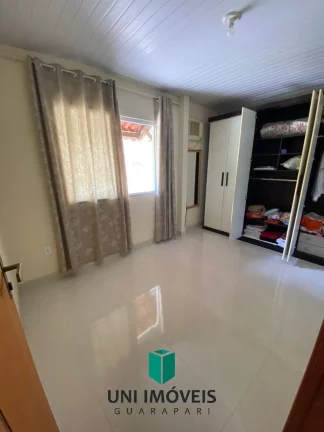 Imagem Linda chácara com nascente em Iguape com 2 excelentes casas, em Guarapari.