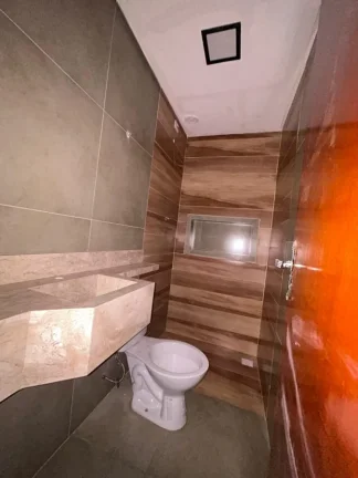 Imagem Casa para Venda em Praia Grande, Caiçara, 3 dormitórios, 2 banheiros, 1 vaga
