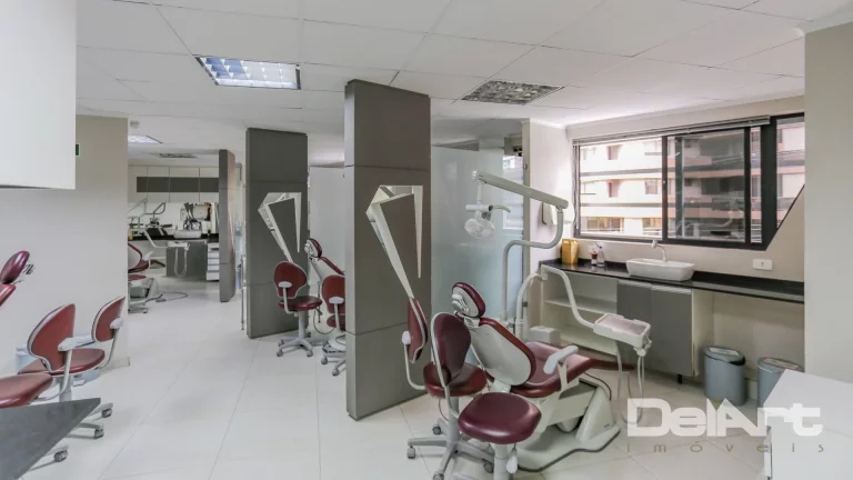 Imagem Sala/Conjunto Comercial Corporativo LOCADA - 182,61m2 + 02 vagas - Edifício Curitibano Prime Center - R$ 1.450.000,00 - Água Verde.