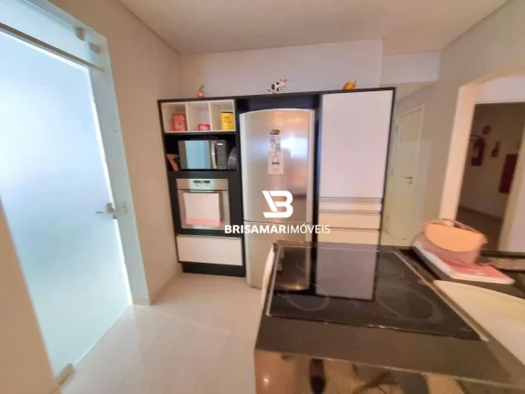 Imagem PITANGUEIRAS - FRENTE TOTAL MAR COM MARAVILHOSA VISTA , GARAGEM DEMARCADA NO PRÉDIO.